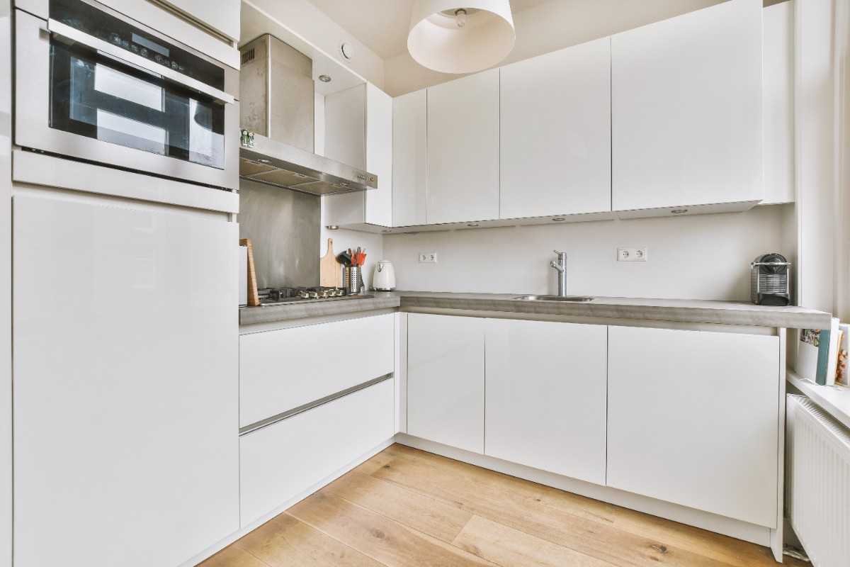 kitchen cabinet painting